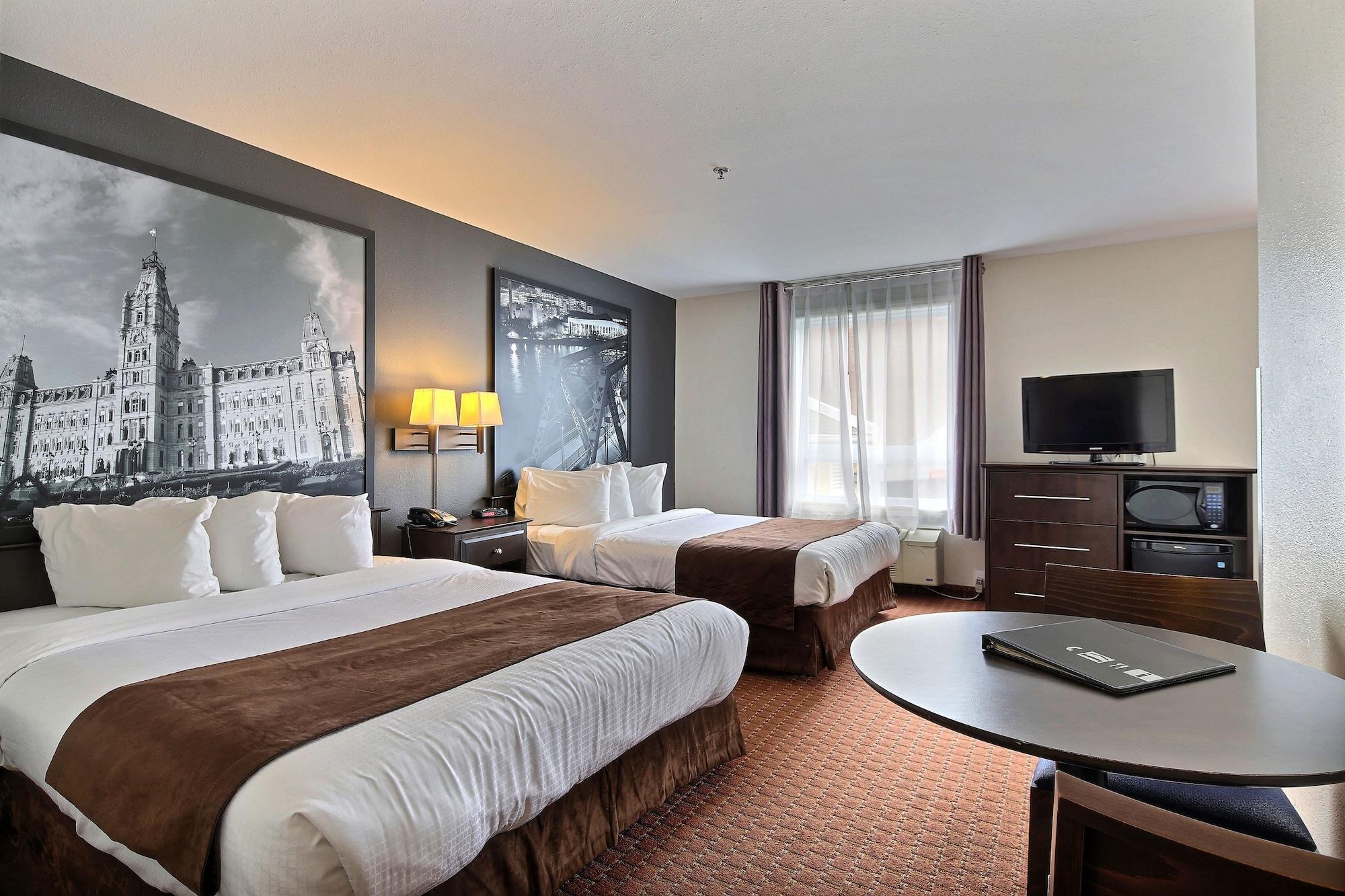 Super 8 By Wyndham Quebec City Exterior photo