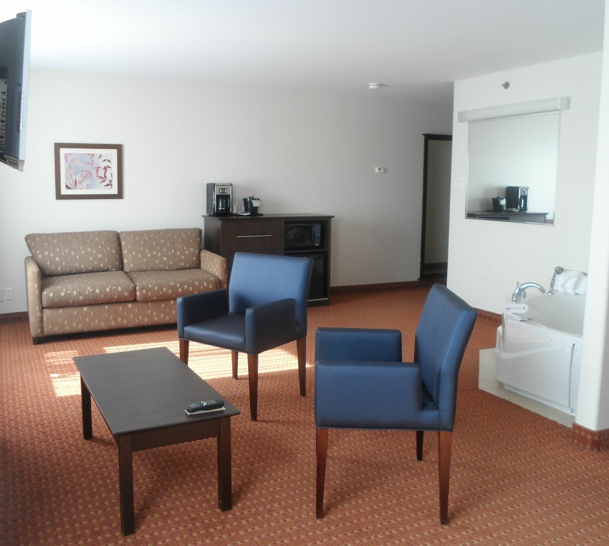 Super 8 By Wyndham Quebec City Exterior photo